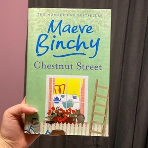 📚2/15$ Hardcover Maeve Binchy Chestnut Street Novel